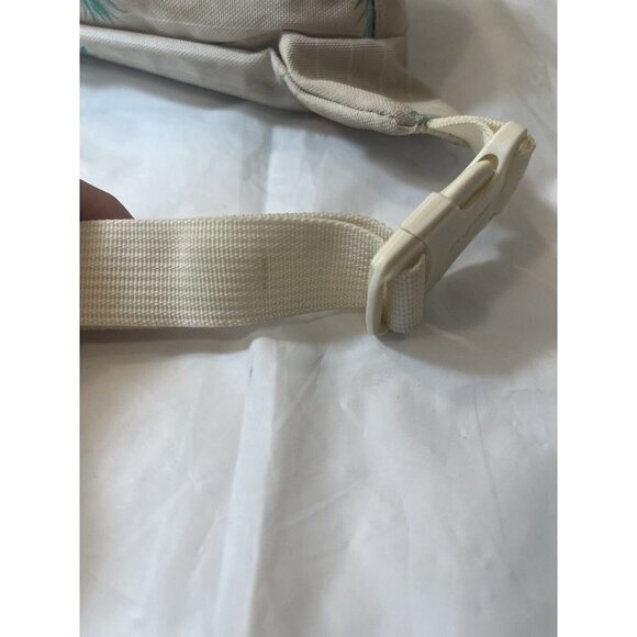 Jansport Fanny Pack Hip Bag Waist Bag pineapples - Picture 7 of 16